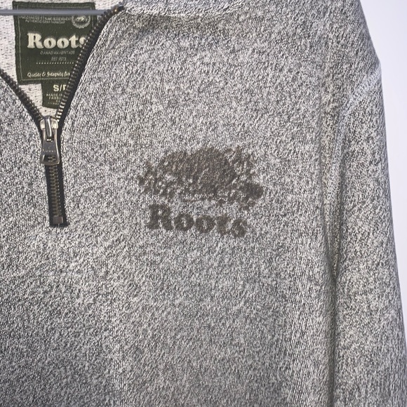roots grey quarterzip - Picture 3 of 4